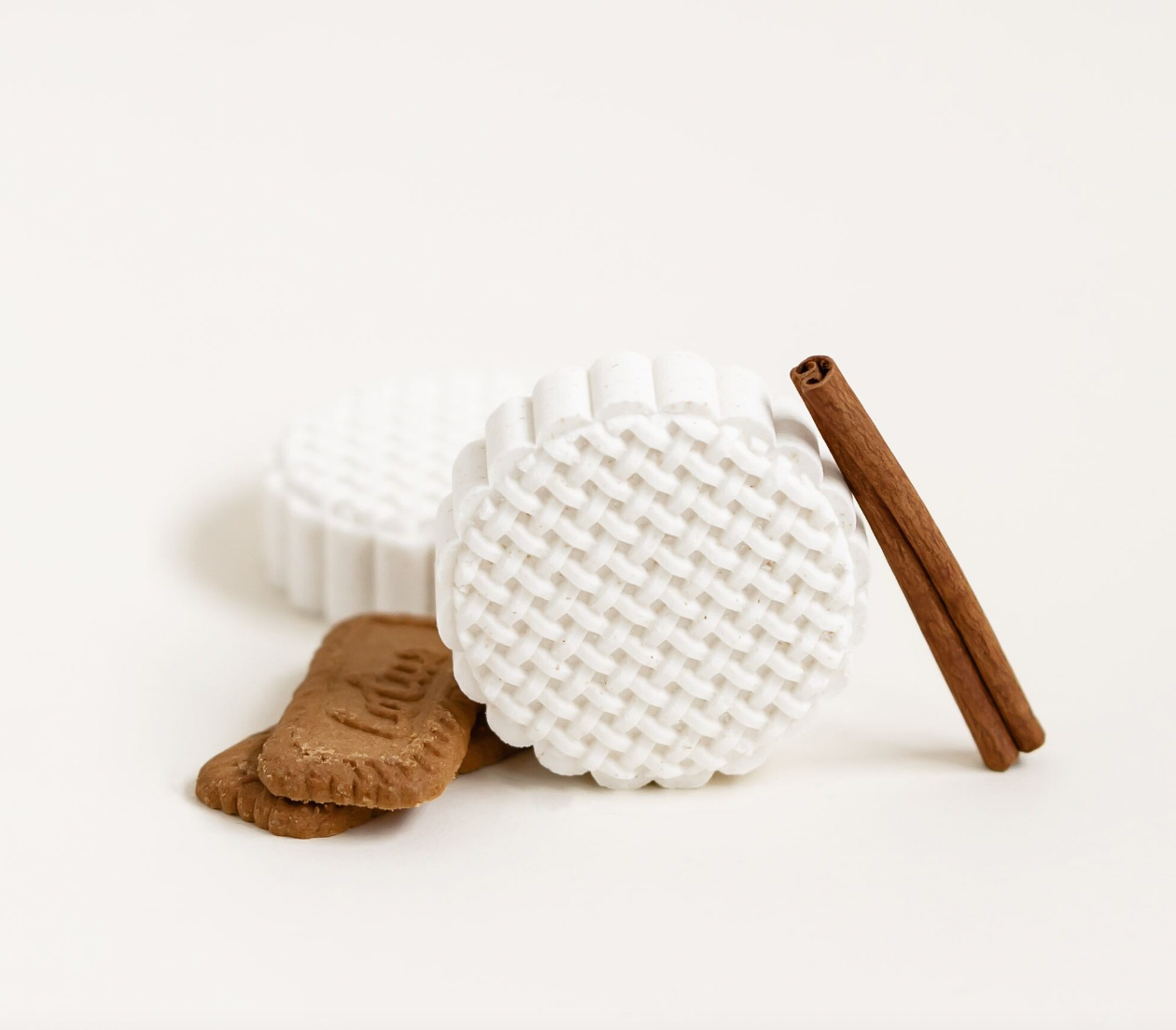 Moon Cake, Bath, Bathing, Skincare, Made in Canada, Christmas