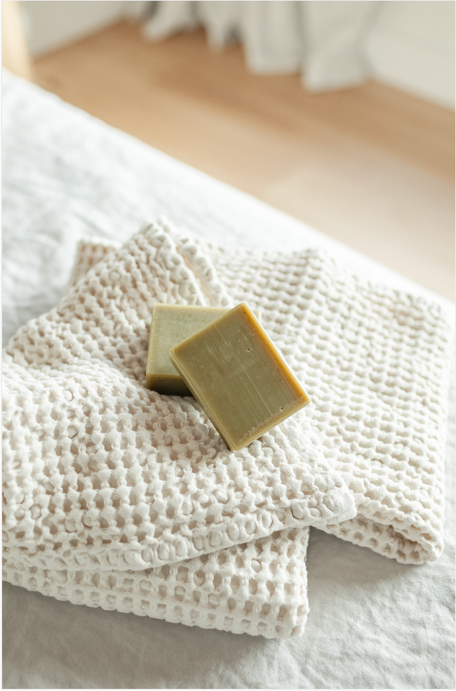 NETTLE, INDIGENOUS, ARTISAN, VANCOUVER ISLAND, HARVEST, ESSENTIAL OIL.