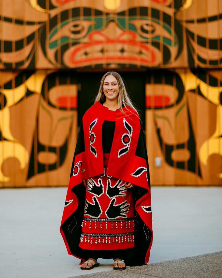 Jessica Chickite – Lekwiltok Artist (We Wai Kai Nation)