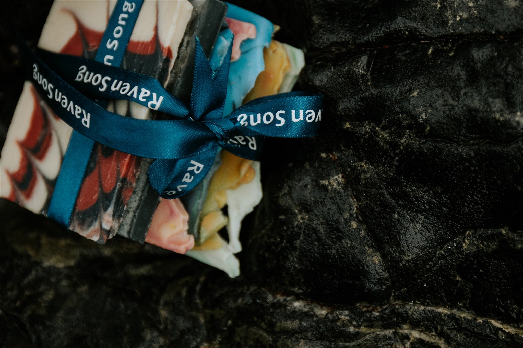 Last minute Canadian Gift Ideas of Soap Sets from RavenSong